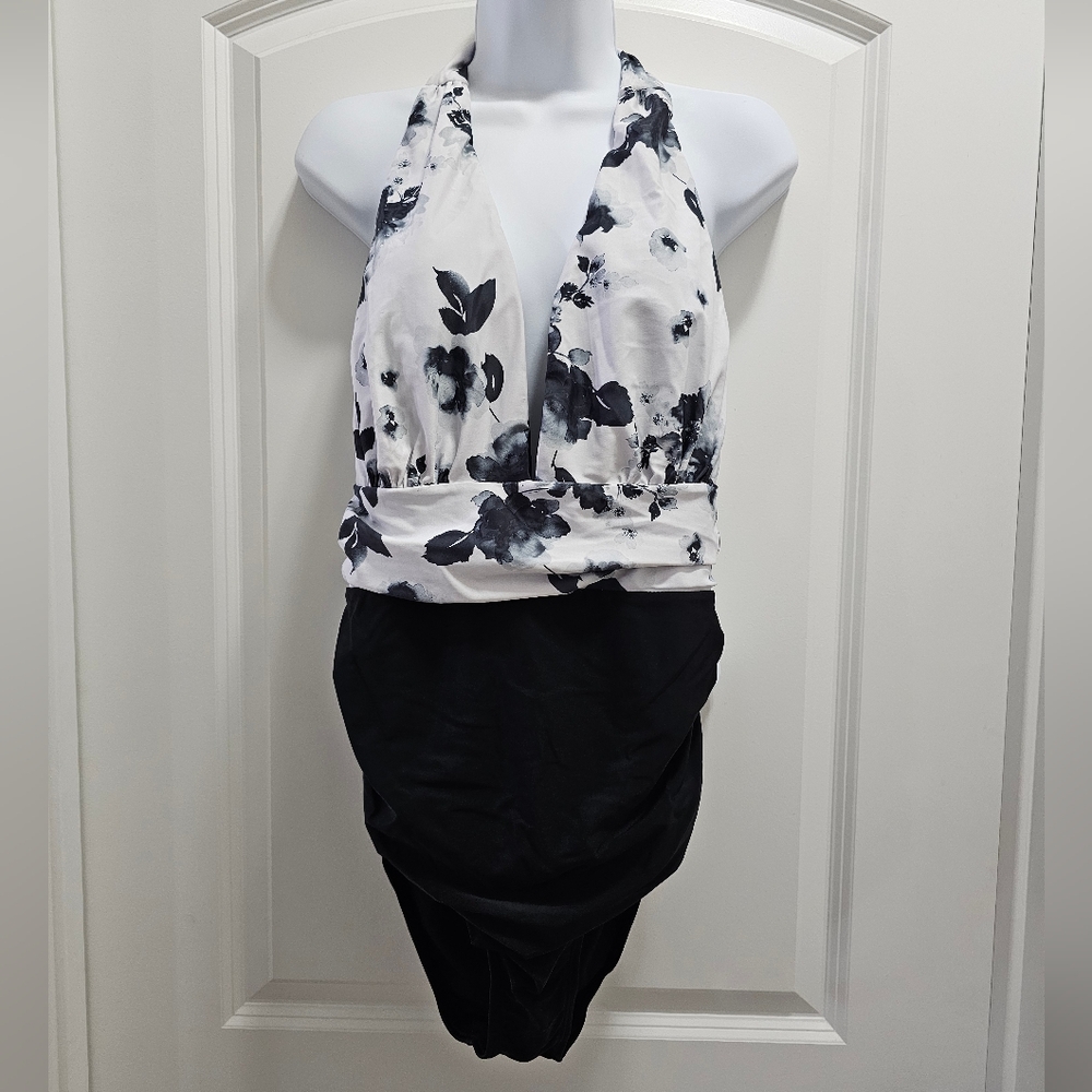 Floral Print Ruched One Piece Swimsuit Size 12 (XL)